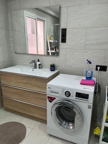 2 bedroom Apartment for sale in Castillo Sohail, Fuengirola - € 475,000 (Ref: 9496593)