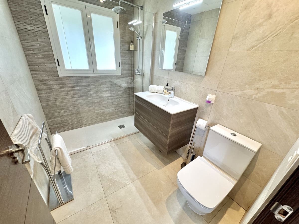 Chalet de 5 habitaciones en Nueva Andalucia en venta con piscina - 1.695.000 € (Ref: 9496594)