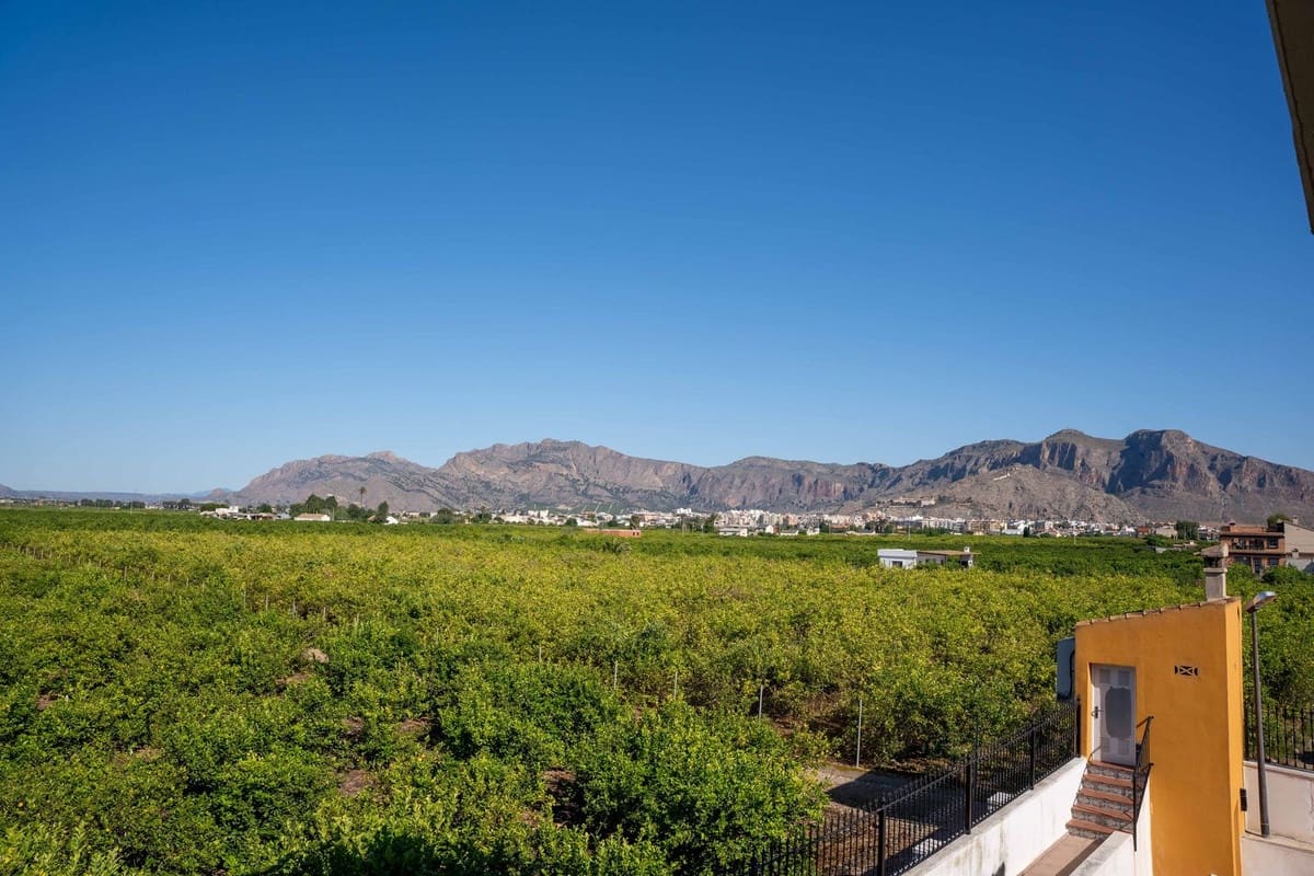 5 bedroom Villa for sale in Orihuela with pool - € 675,000 (Ref: 9496598)