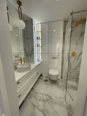 Apartamento de 2 habitaciones en Golden Mile, Marbella en venta - 949.000 € (Ref: 9496600)