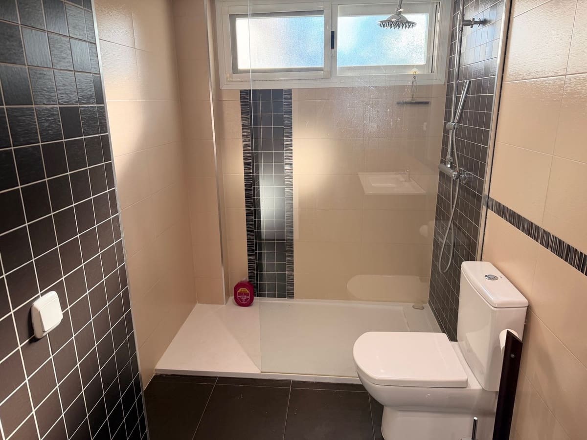 2 bedroom Townhouse for sale in Marbella - € 690,000 (Ref: 9496601)