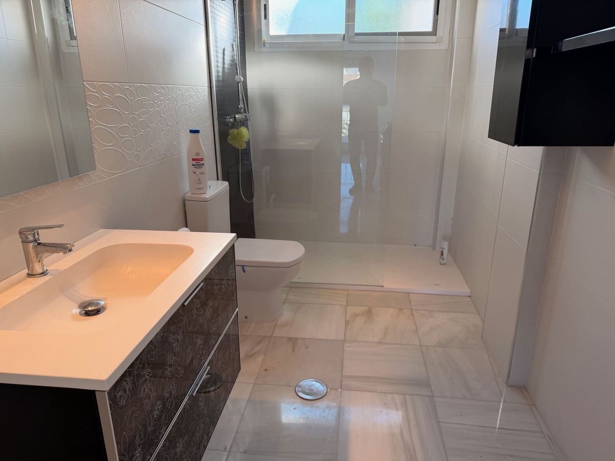 2 bedroom Townhouse for sale in Marbella - € 690,000 (Ref: 9496601)