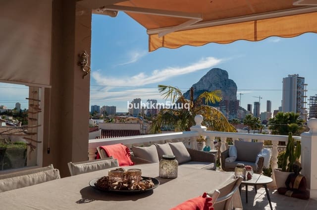 4 makuuhuone Huvila myytävänä paikassa Pueblo, Calpe / Calp mukana uima-altaan - 870 000 € (Ref: 9496602)