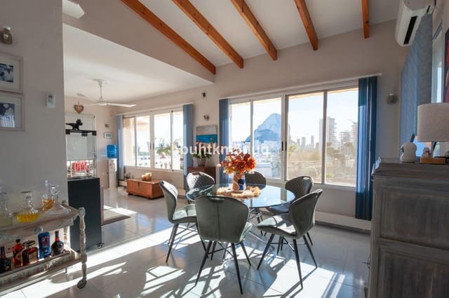 4 makuuhuone Huvila myytävänä paikassa Pueblo, Calpe / Calp mukana uima-altaan - 870 000 € (Ref: 9496602)