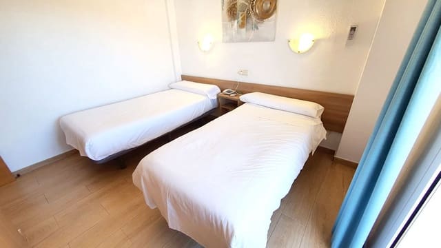 Apartamento de 2 habitaciones en Castillo Sohail, Fuengirola en venta - 399.000 € (Ref: 9496607)