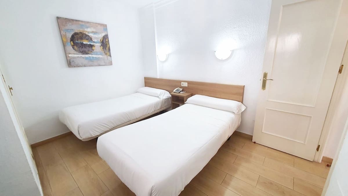 1 bedroom Apartment for sale in Fuengirola - € 375,000 (Ref: 9496608)