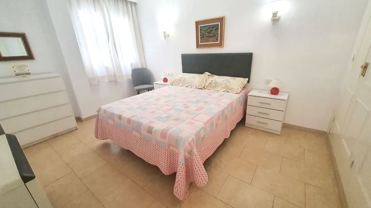 3 slaapkamer Appartement te koop in Fuengirola - € 399.000 (Ref: 9498058)