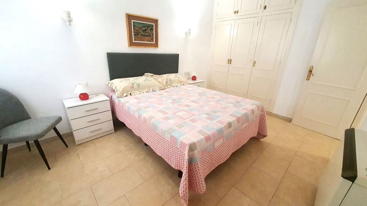 3 slaapkamer Appartement te koop in Fuengirola - € 399.000 (Ref: 9498058)