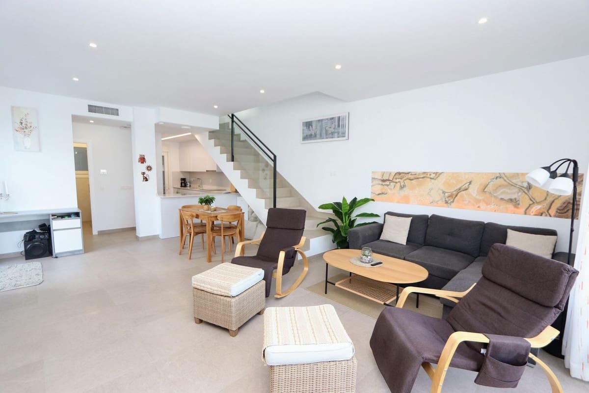 3 bedroom Villa for sale in San Pedro del Pinatar with pool - € 397,000 (Ref: 9503650)