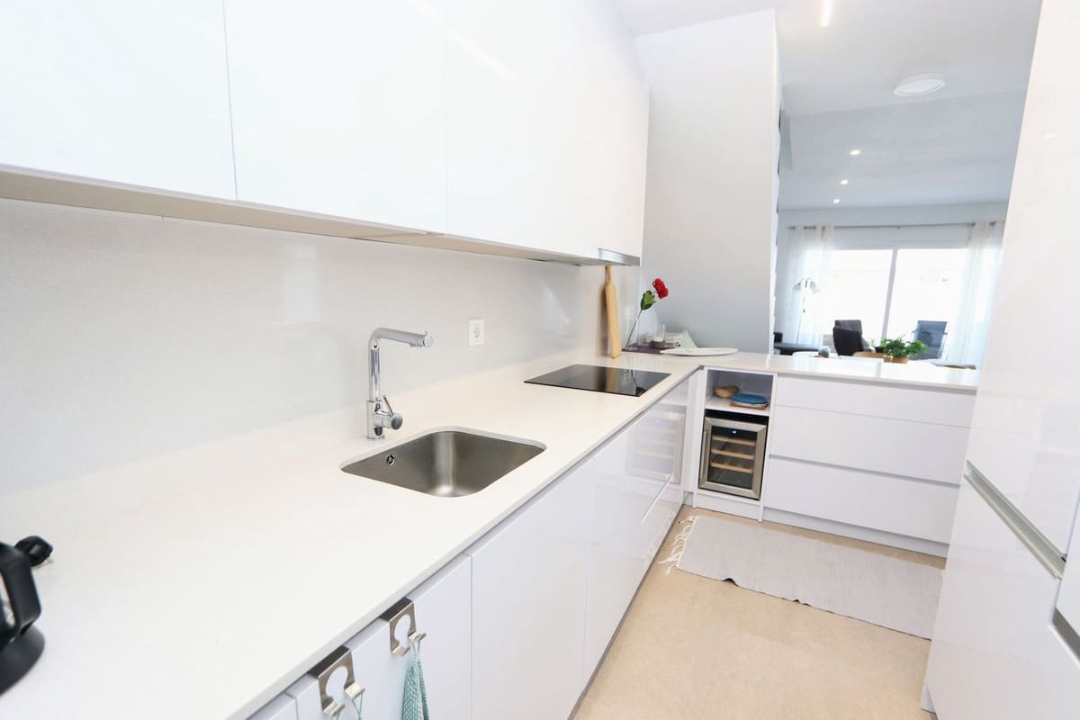 3 bedroom Villa for sale in San Pedro del Pinatar with pool - € 397,000 (Ref: 9503650)