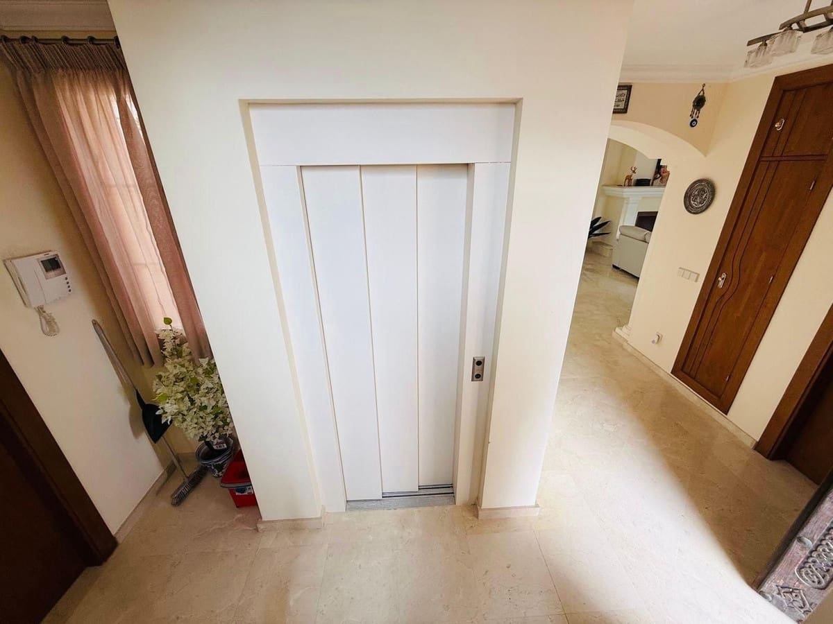 5 camera da letto Villa in vendita in Casares con piscina - 1.900.000 € (Rif: 9503653)