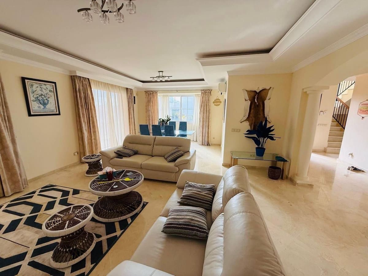 5 camera da letto Villa in vendita in Casares con piscina - 1.900.000 € (Rif: 9503653)