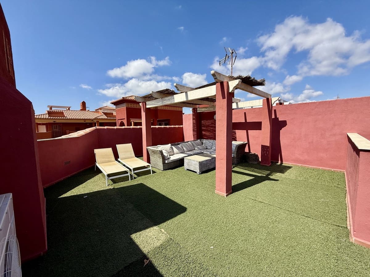 2 slaapkamer Penthouse te koop in La Reserva - € 316.000 (Ref: 9503654)