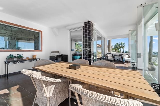 4 quarto Moradia para venda em Solymar, Benalmádena com piscina - 2 595 000 € (Ref: 9503661)