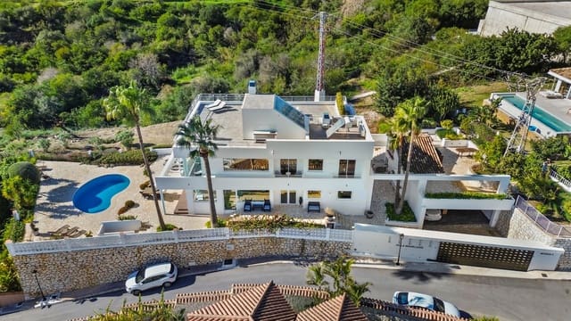 4 quarto Moradia para venda em Solymar, Benalmádena com piscina - 2 595 000 € (Ref: 9503661)