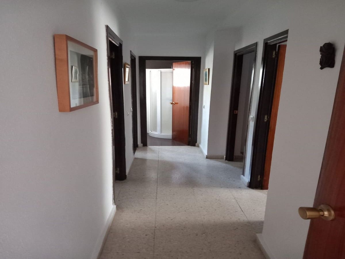 3 bedroom Apartment for sale in Fuengirola - € 340,000 (Ref: 9508019)