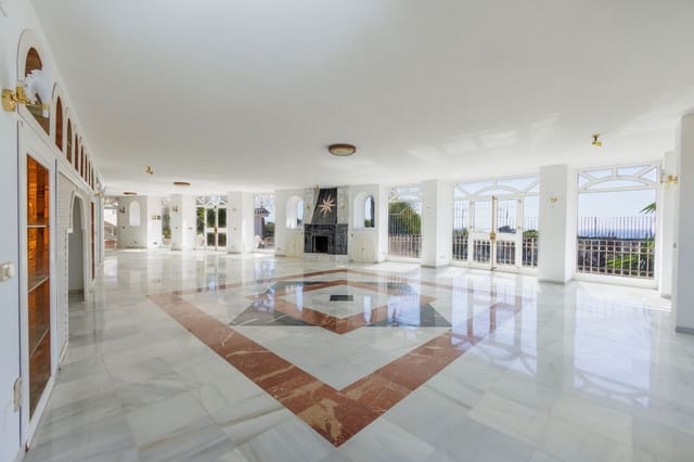 9 bedroom Villa for sale in Torremuelle, Benalmádena with pool - € 2,999,000 (Ref: 9508027)