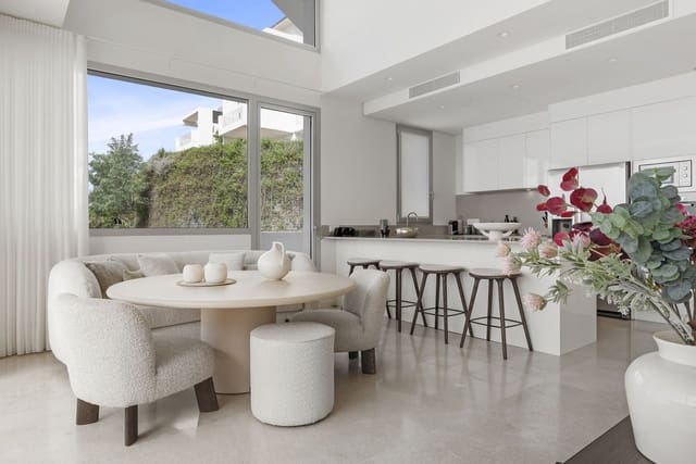 3 bedroom Penthouse for sale in Benahavís pueblo, Benahavís - € 1,150,000 (Ref: 9511405)