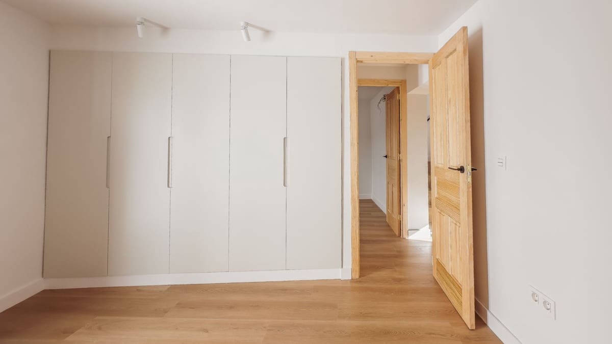 3 sypialnia Dom na sprzedaż w Ojen - 375 000 € (Ref: 9511410)