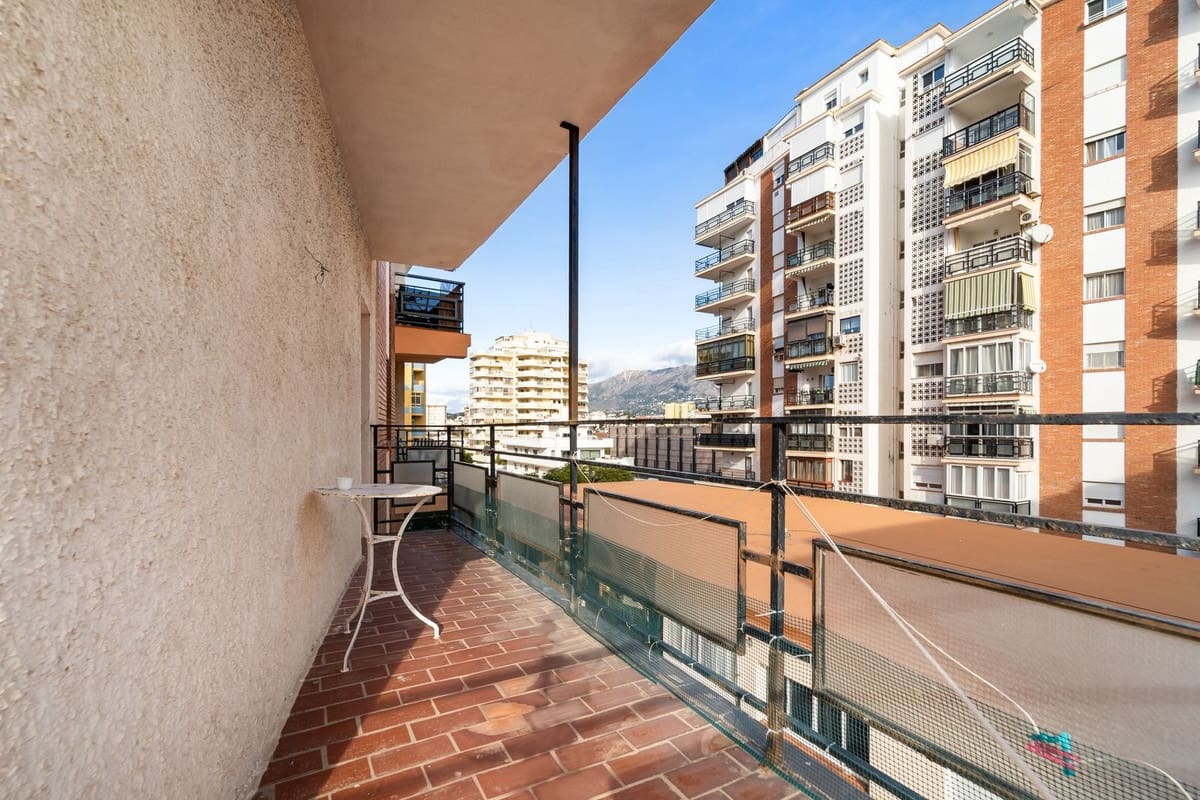 3 sypialnia Apartament na sprzedaż w Fuengirola - 390 000 € (Ref: 9511411)