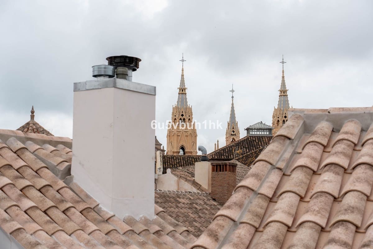 2 soverom Penthouse til salgs i Malaga by - € 880 000 (Ref: 9518096)