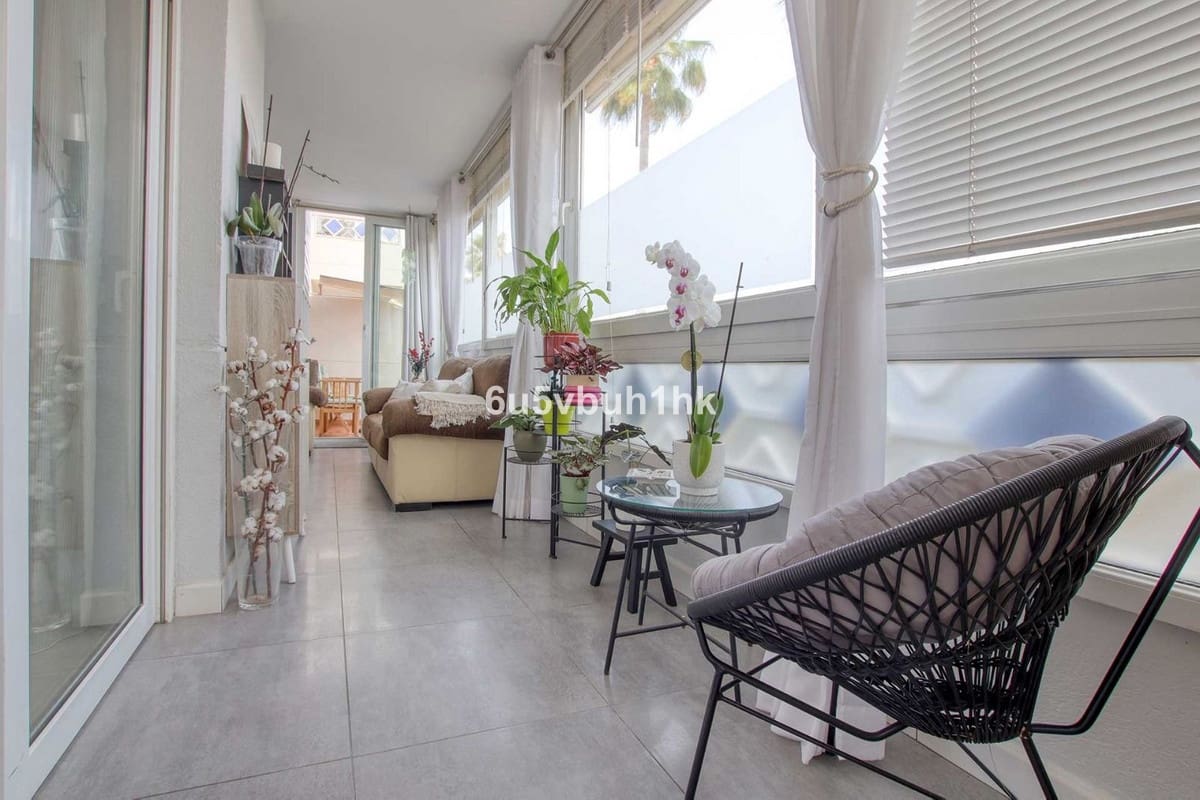 2 bedroom Apartment for sale in Las Chapas with pool - € 435,000 (Ref: 9518100)