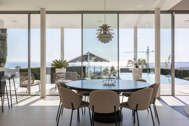 4 bedroom Villa for sale in Solymar, Benalmádena with pool - € 5,400,000 (Ref: 9518102)