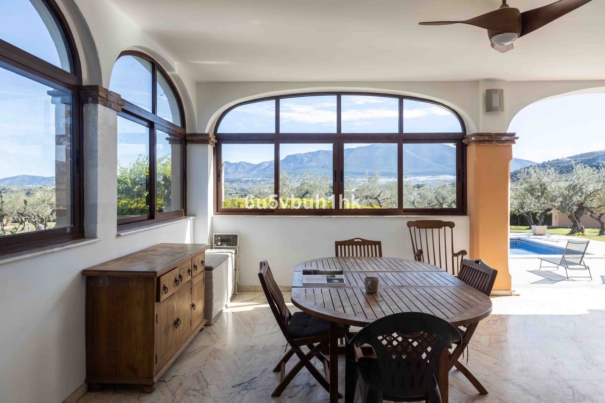 4 bedroom Finca/Country House for sale in Alhaurin el Grande with pool - € 999,000 (Ref: 9518103)