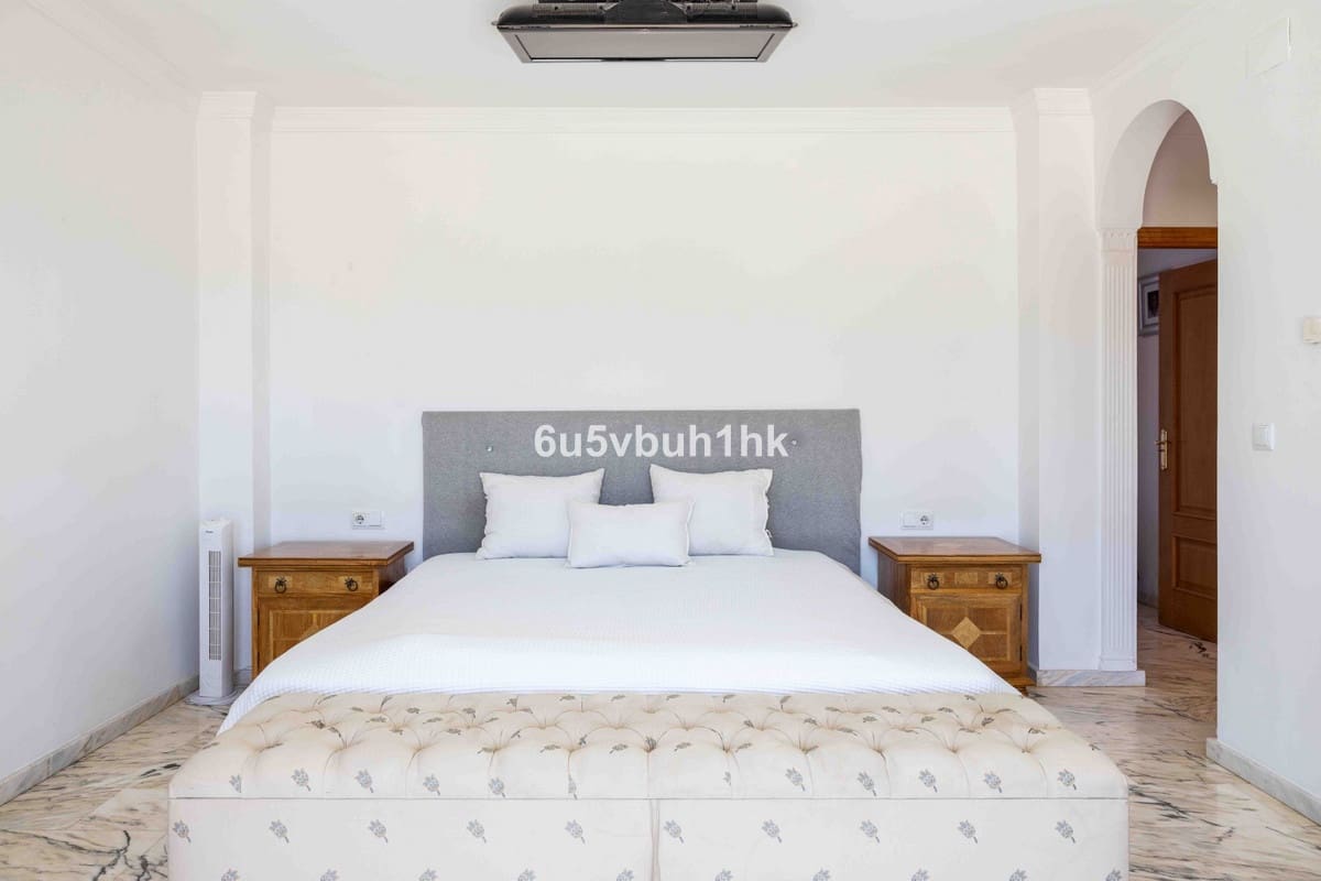 4 bedroom Finca/Country House for sale in Alhaurin el Grande with pool - € 999,000 (Ref: 9518103)