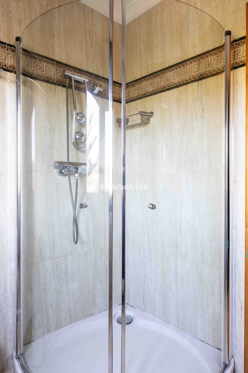 4 bedroom Finca/Country House for sale in Alhaurin el Grande with pool - € 999,000 (Ref: 9518103)