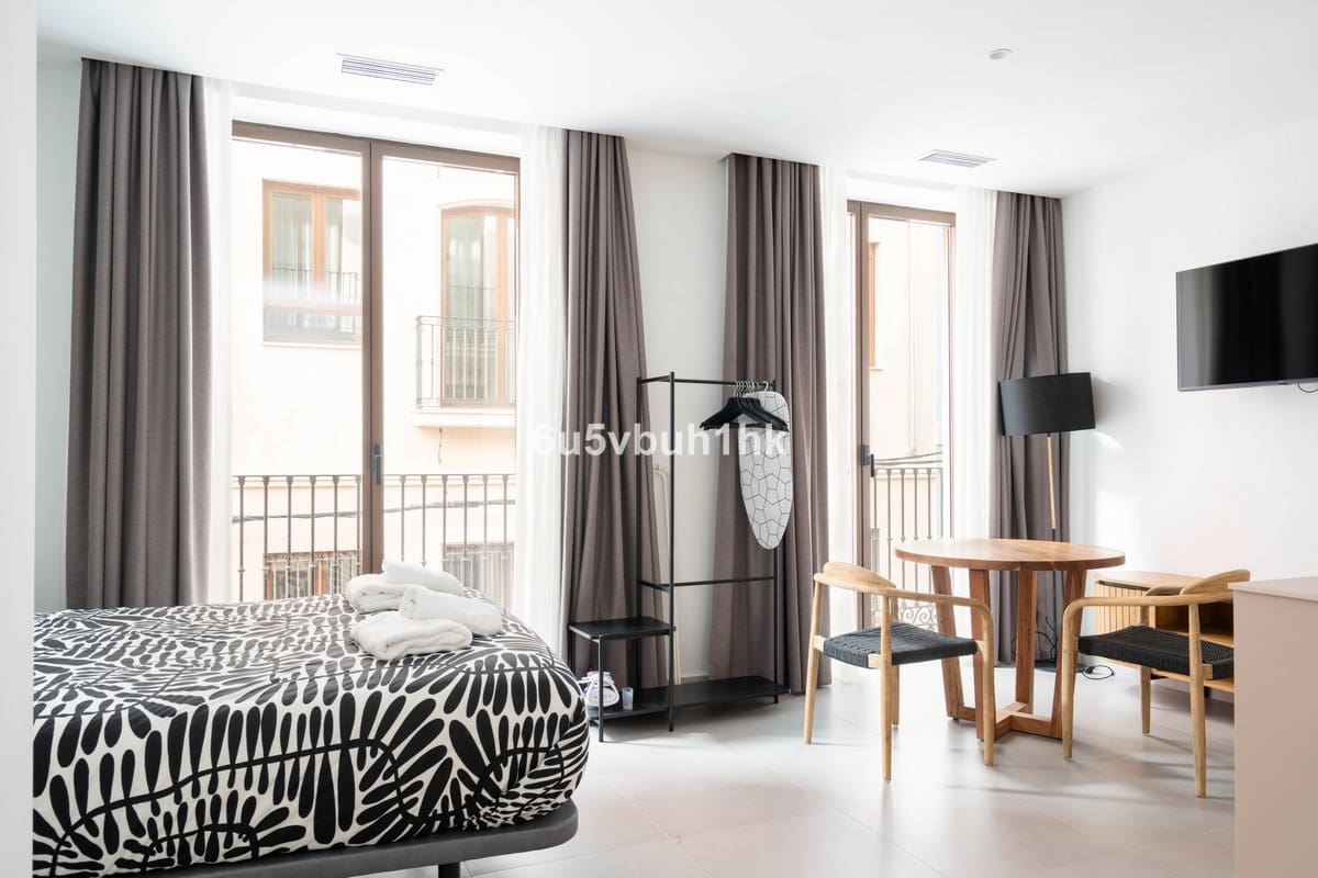 15 sypialnia Dom na sprzedaż w Miasto Malaga - 4 800 000 € (Ref: 9518106)