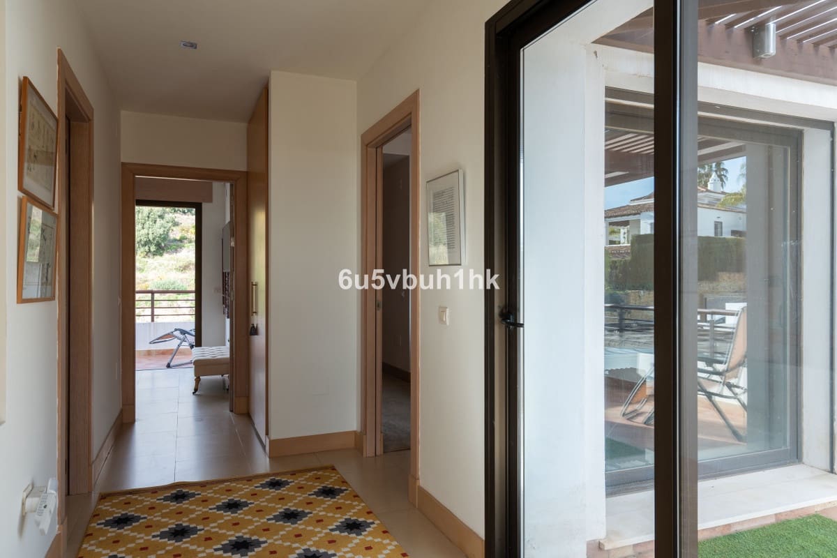 3 bedroom Finca/Country House for sale in Benalmadena Costa with pool - € 890,000 (Ref: 9518110)