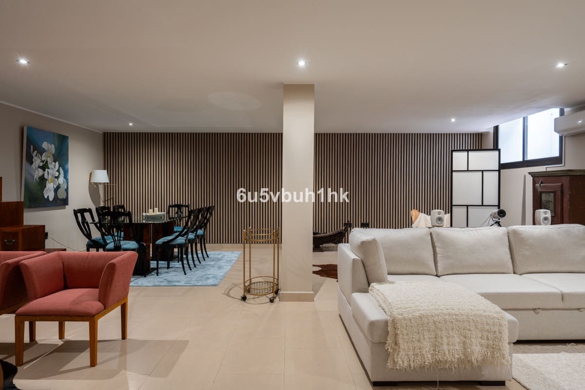 3 bedroom Finca/Country House for sale in Benalmadena Costa with pool - € 890,000 (Ref: 9518110)