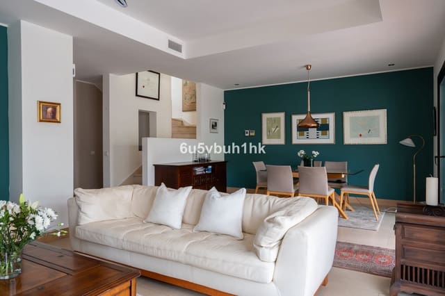 3 bedroom Finca/Country House for sale in Benalmadena Costa, Benalmádena with pool - € 890,000 (Ref: 9518110)