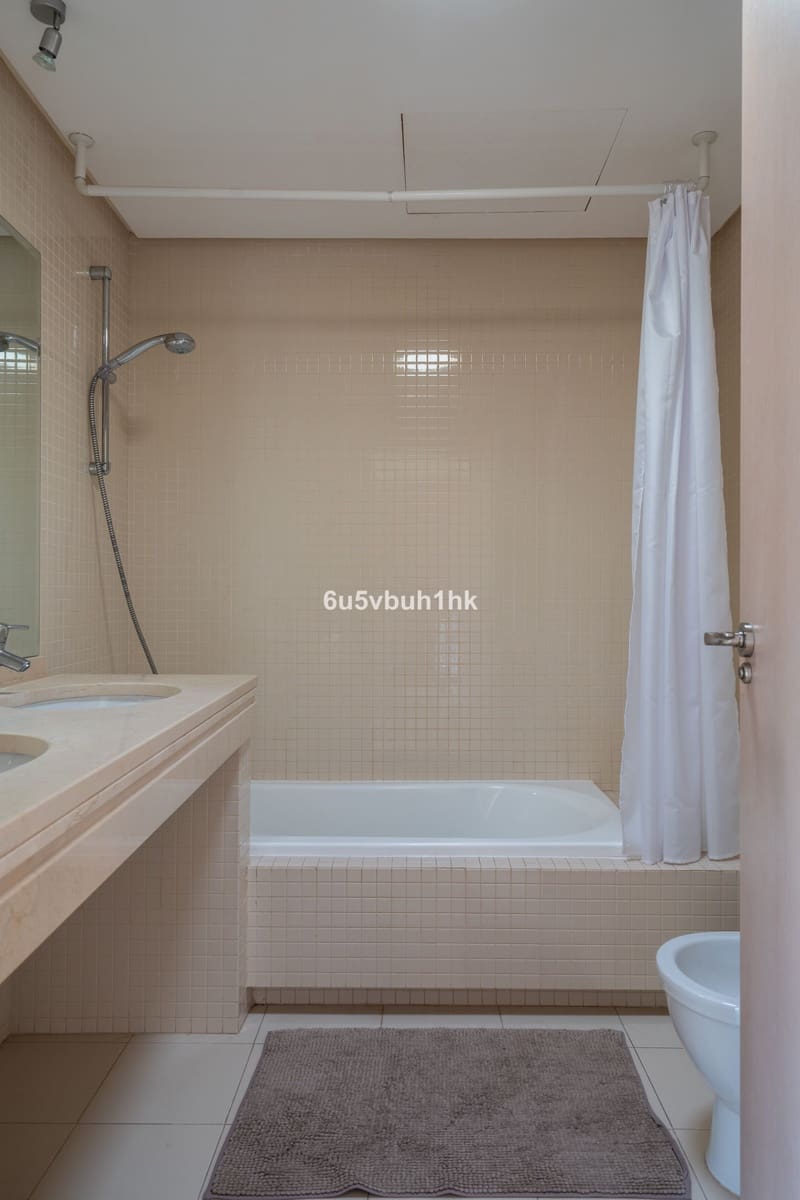 3 bedroom Finca/Country House for sale in Benalmadena Costa with pool - € 890,000 (Ref: 9518110)