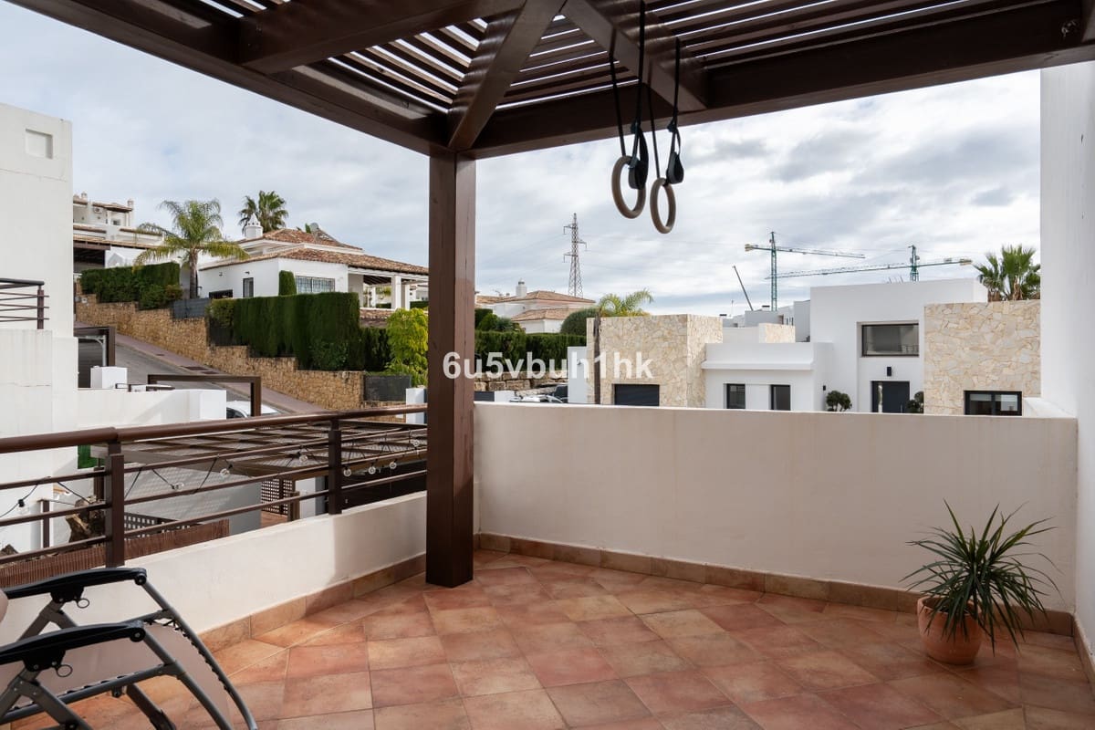 3 bedroom Finca/Country House for sale in Benalmadena Costa with pool - € 890,000 (Ref: 9518110)