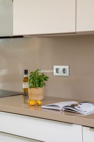 4 makuuhuone Omakotitalo myytävänä paikassa La Sierrezuela, Mijas mukana uima-altaan - 781 000 € (Ref: 9518111)