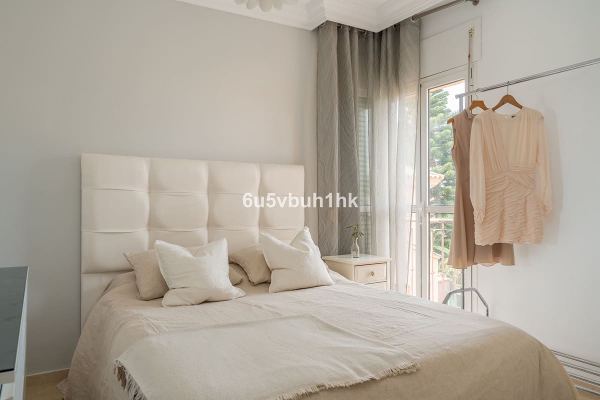 4 sypialnia Dom na sprzedaż w La Sierrezuela z basenem - 781 000 € (Ref: 9518111)