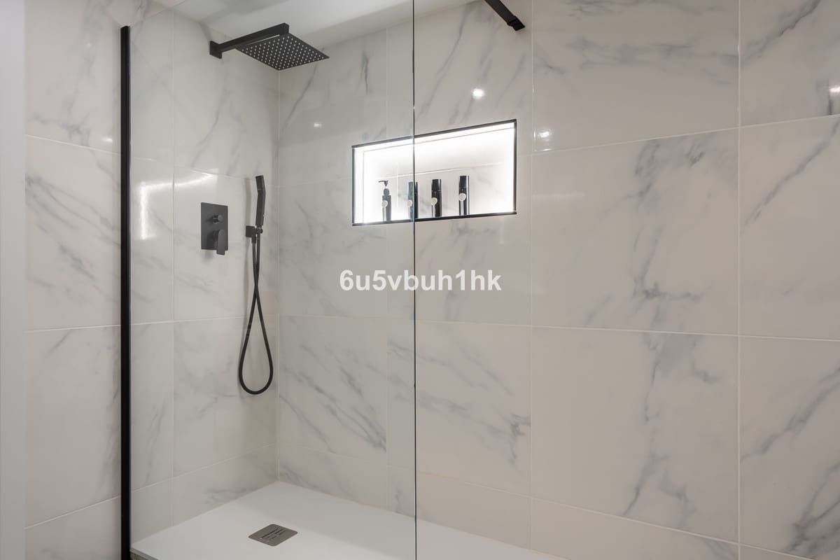 4 sypialnia Dom na sprzedaż w La Sierrezuela z basenem - 781 000 € (Ref: 9518111)