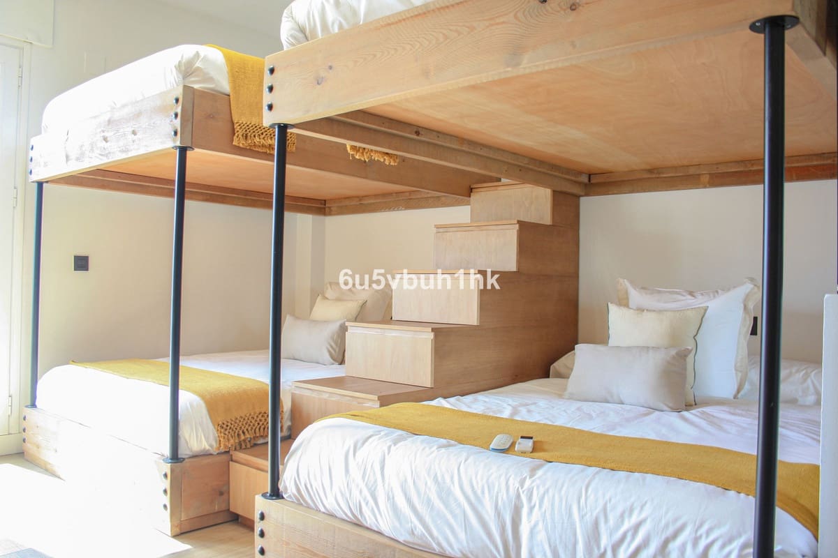 4 soveværelse Lejlighed til salg i Marbella - € 1.350.000 (Ref: 9518113)