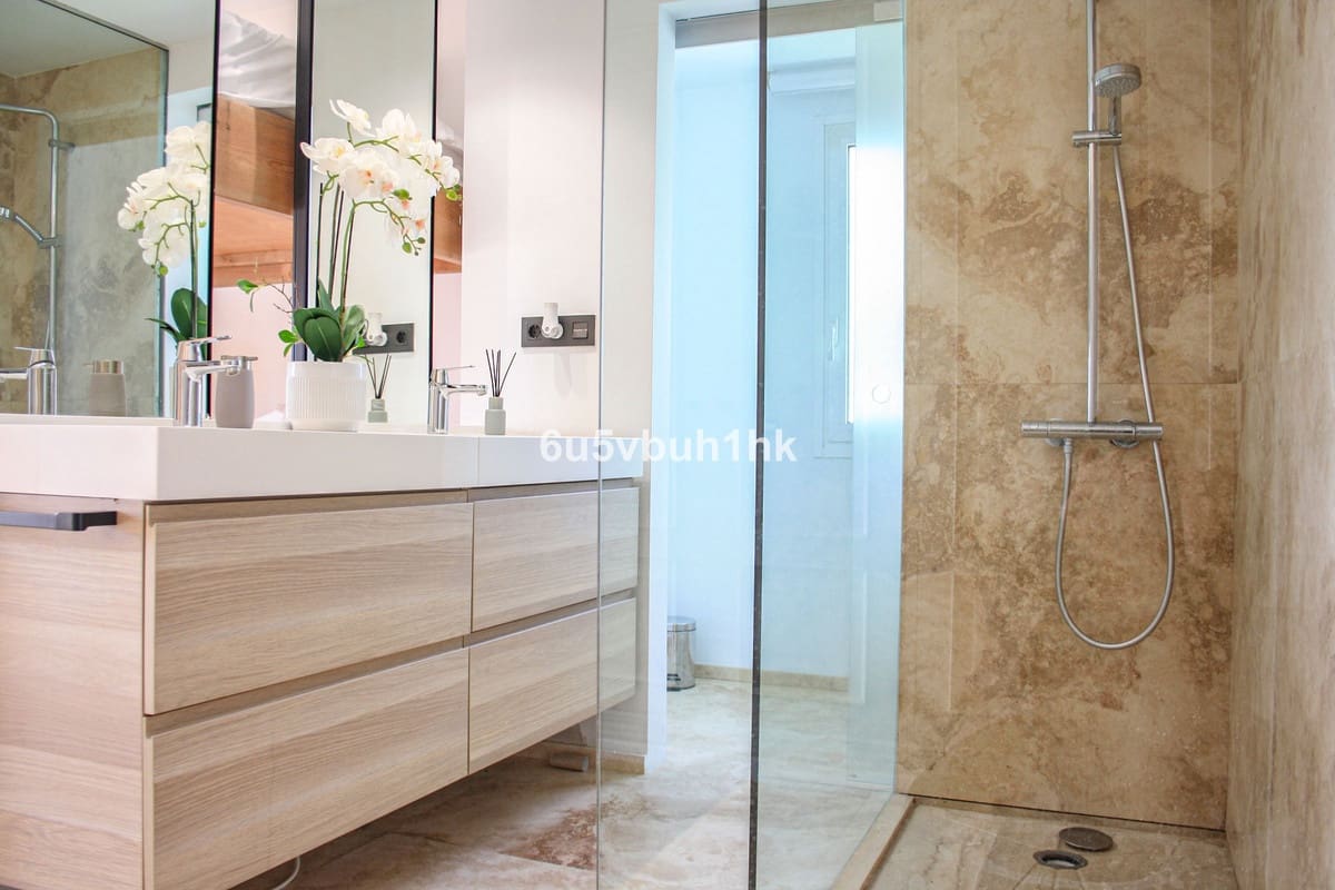 4 soveværelse Lejlighed til salg i Marbella - € 1.350.000 (Ref: 9518113)