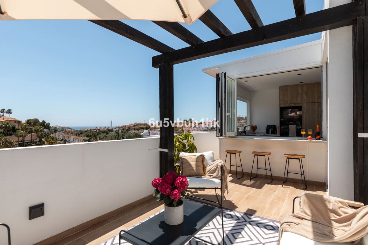 3 soveværelse Penthouse til salg i Riviera del Sol - € 599.000 (Ref: 9518114)
