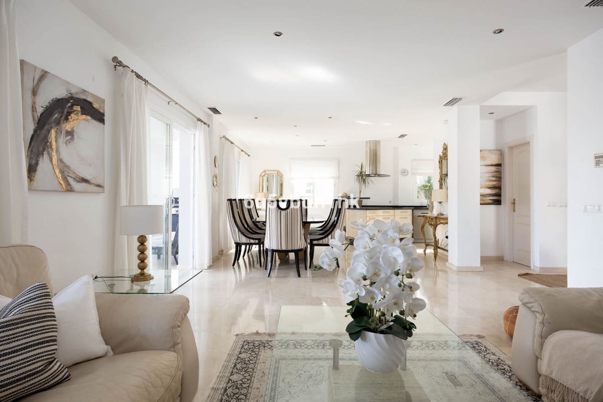 6 sypialnia Dom na sprzedaż w Mijas z basenem - 998 000 € (Ref: 9518117)