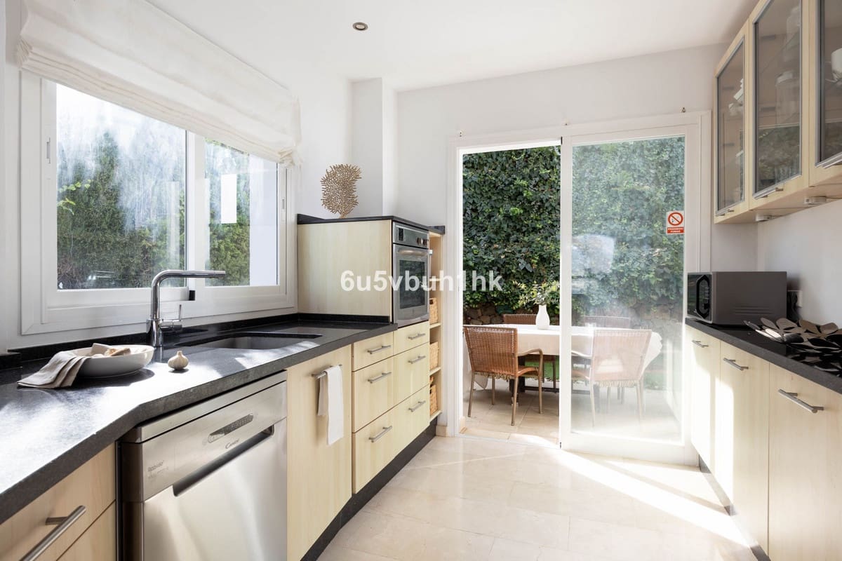 6 sypialnia Dom na sprzedaż w Mijas z basenem - 998 000 € (Ref: 9518117)