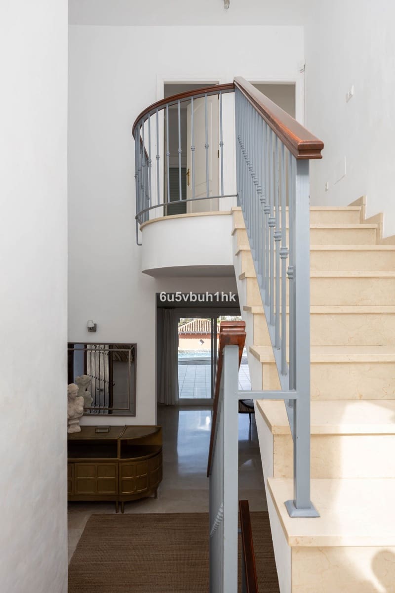 6 sypialnia Dom na sprzedaż w Mijas z basenem - 998 000 € (Ref: 9518117)