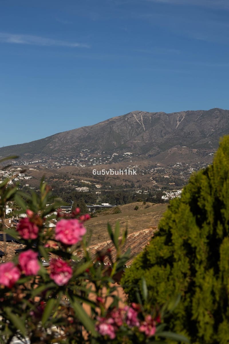 6 sypialnia Dom na sprzedaż w Mijas z basenem - 998 000 € (Ref: 9518117)