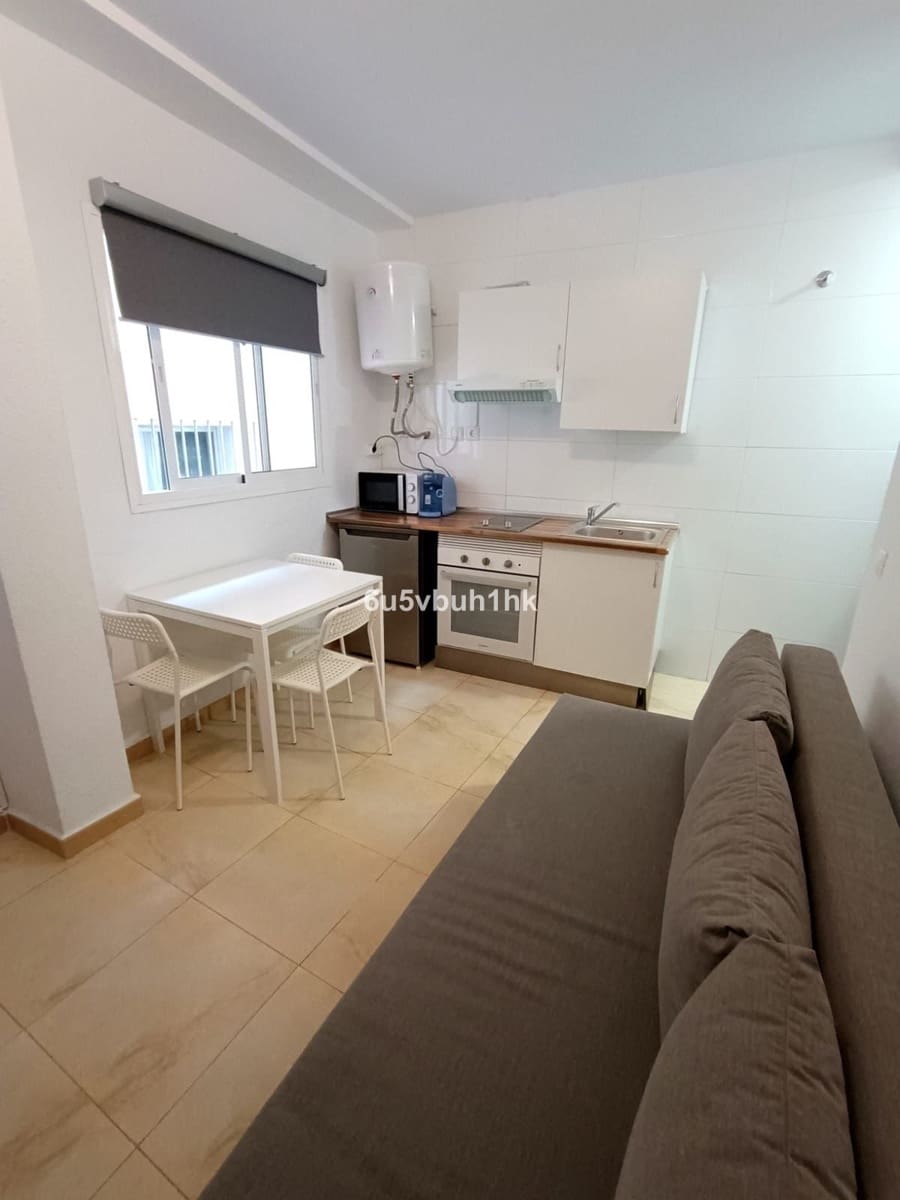 11 soveværelse Byhus til salg i Malaga by - € 3.500.000 (Ref: 9518119)