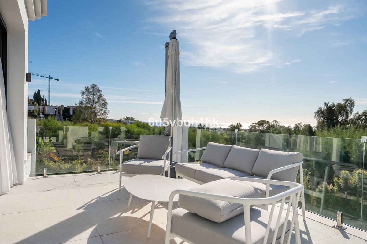 5 soverom Villa til salgs i Monte Halcones med svømmebasseng - € 4 150 000 (Ref: 9518121)