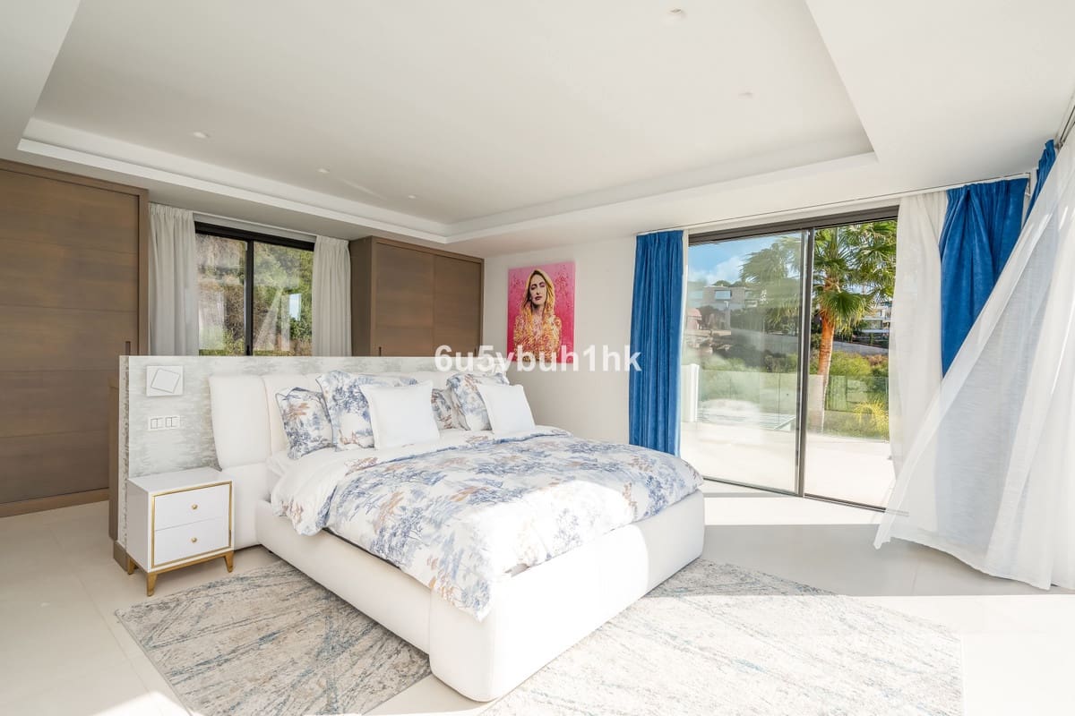 5 soverom Villa til salgs i Monte Halcones med svømmebasseng - € 4 150 000 (Ref: 9518121)