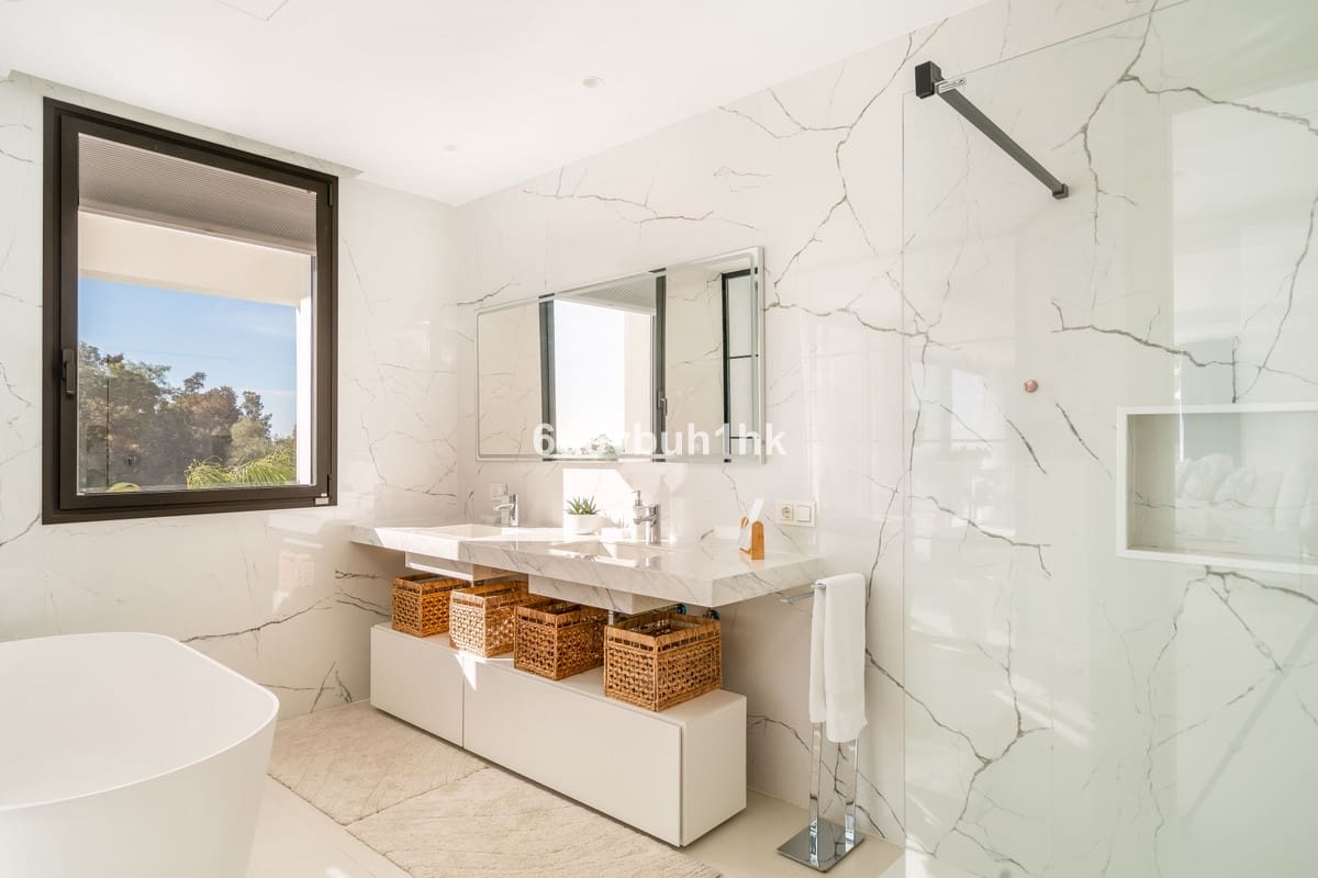 5 soverom Villa til salgs i Monte Halcones med svømmebasseng - € 4 150 000 (Ref: 9518121)